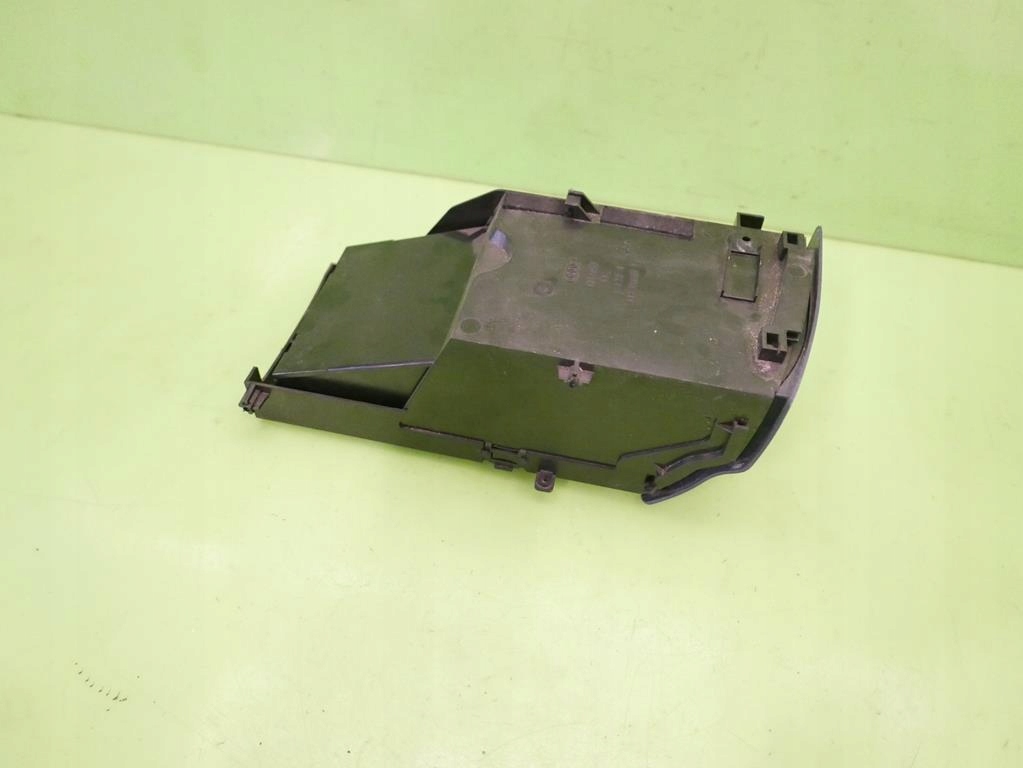 фото №6, Бардачок сиденье правый пассажира audi a6 c5 avant 97-