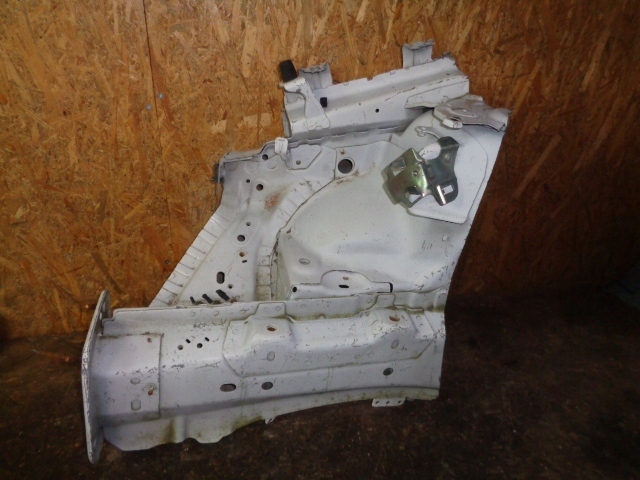 фото №1, Ford galaxy mk 3 лонжерон права 6625