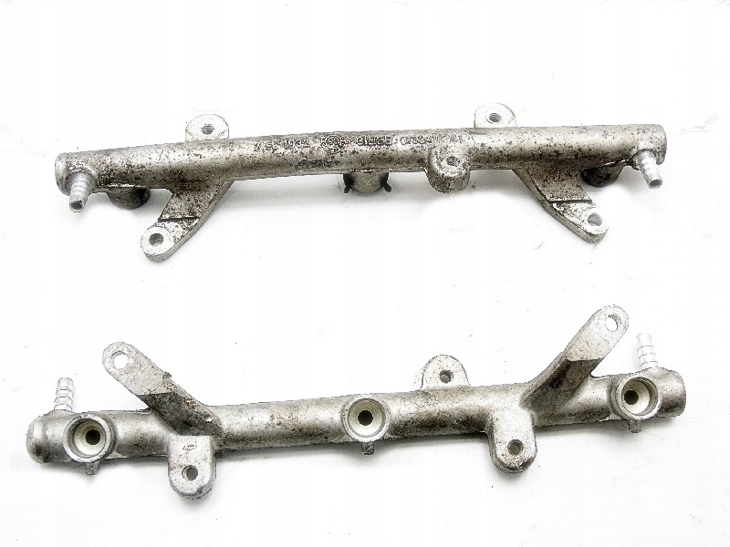 фото №1, Молдинг упорскування 3.0 v6 citroen xm peugeot 605