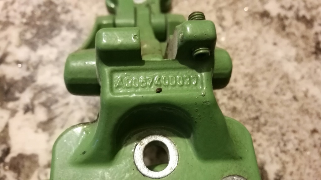 фото №8, Mercedes-benz оригинальный номер a9067400237 петля