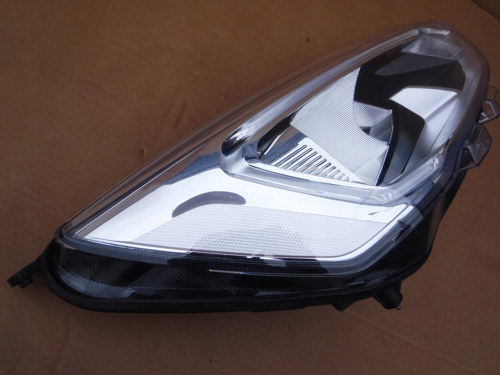 фото №6, Фары лампы ford focus mk4 обычная+ led