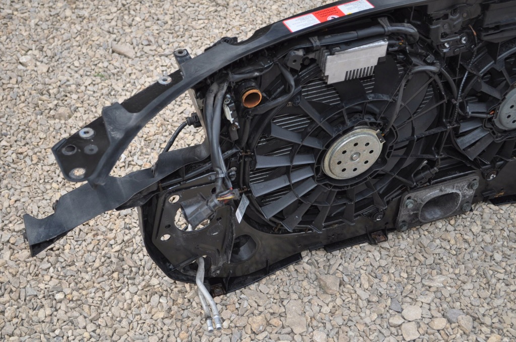 фото №9, Audi a4 b6 cabrio 2.4 pas передний радиатор automa