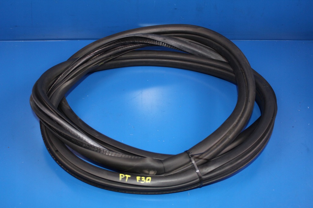 фото №1, Bmw 3 f30 sedan прокладка двері правий задня