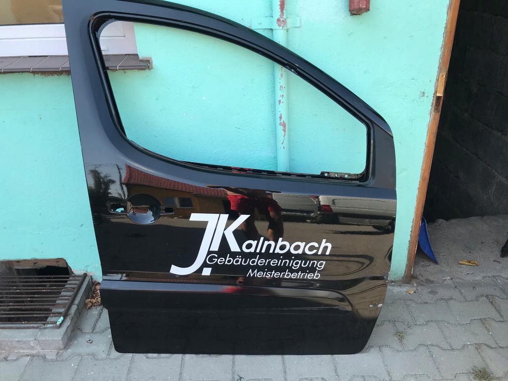 фото №1, Peugeot partner citroen berlingo дверь правое перед