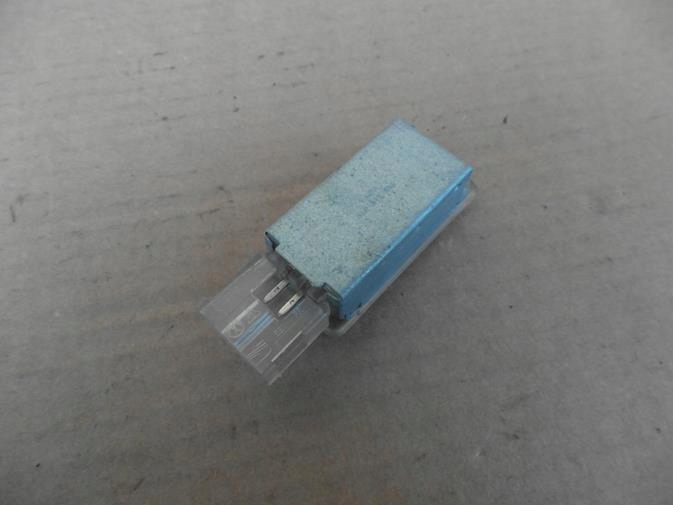 фото №2, Golf v r32 лампа освітлення кабіни 6l0947565