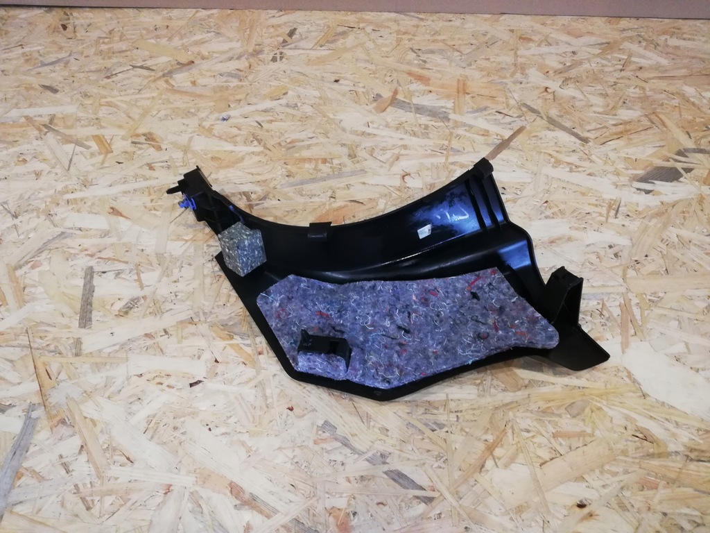 фото №2, Renault scenic iv защита обивка порог правая