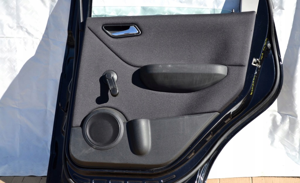 Купить A klasa w169 обивка обшивка дверь правый задний