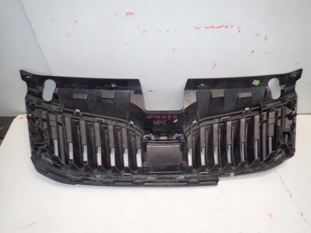 фото №3, Решётка радиатора skoda octavia iii lift 16- scout