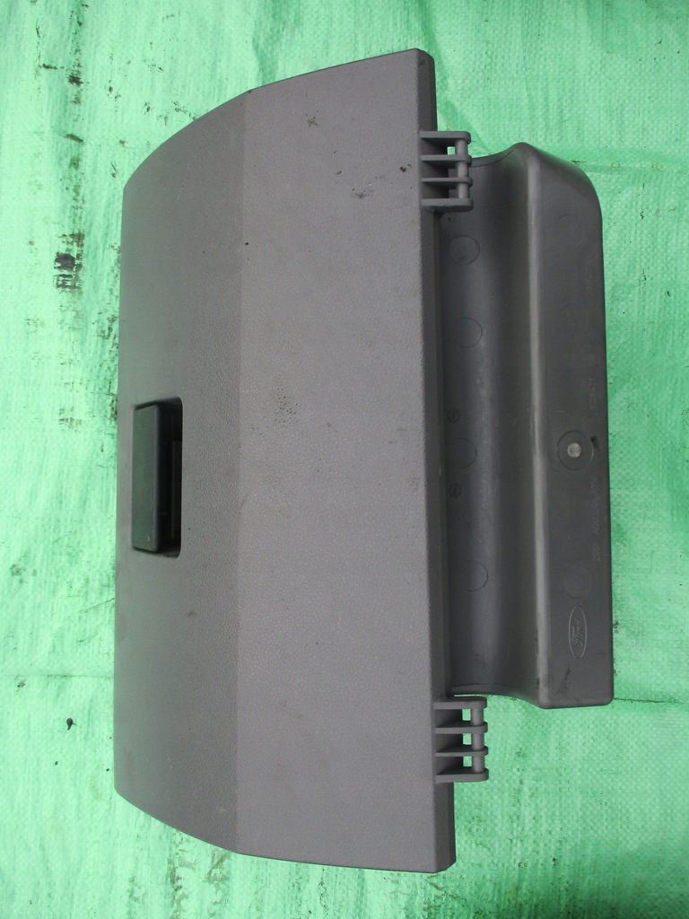 фото №3, Ford fiesta mk6 бардачок пассажира