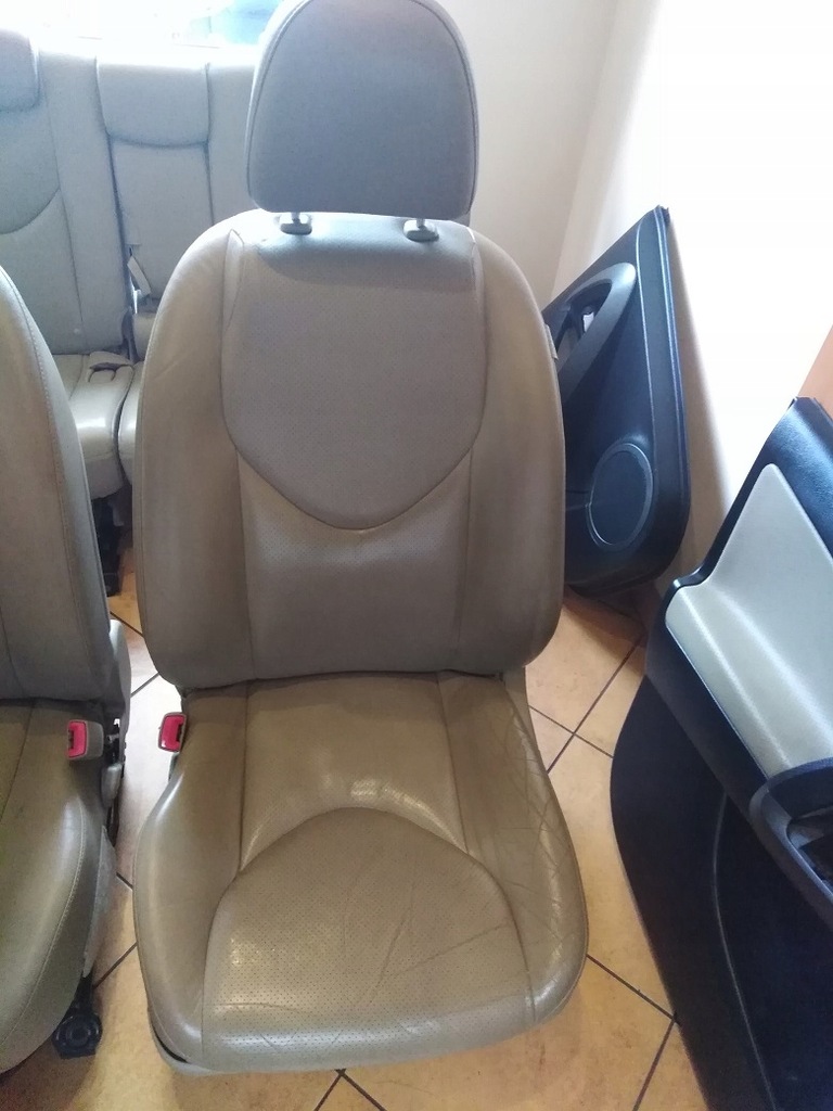 фото №6, Toyota rav4 06-13r. комплект сидінь заднє сидіння сидіння