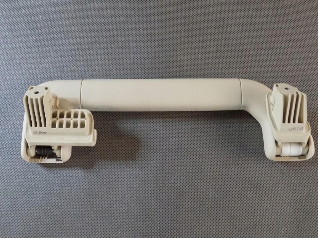 фото №2, Vw touareg 7p ручка стельовий 7p6857643