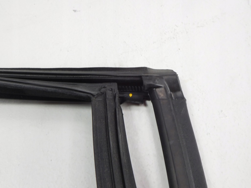 фото №3, Прокладка стекло ford fiesta fusion 01-