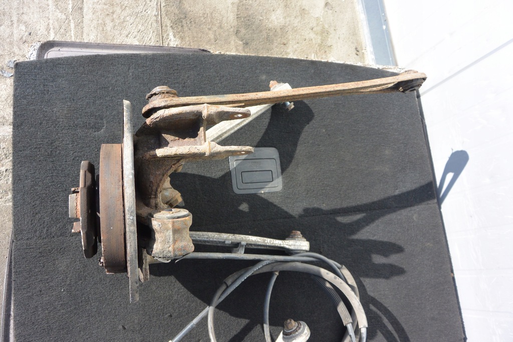 фото №5, Поворотный кулак ступица рычаг задняя audi q7 touareg kpl