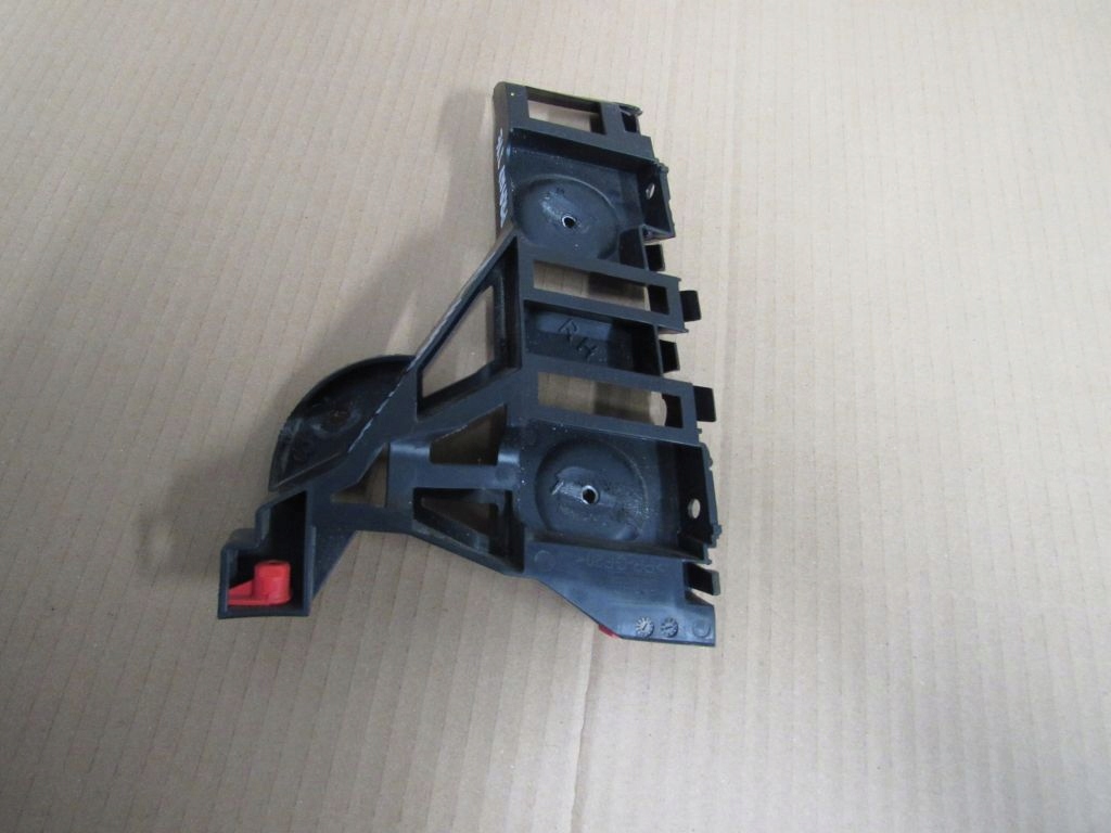 фото №4, Opel adam напрямна бампера задня правий