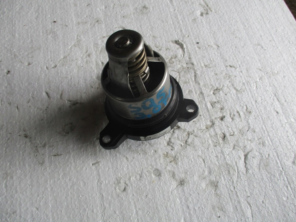 фото №1, Термостат audi sq5 3,0tfsi 06m121115g