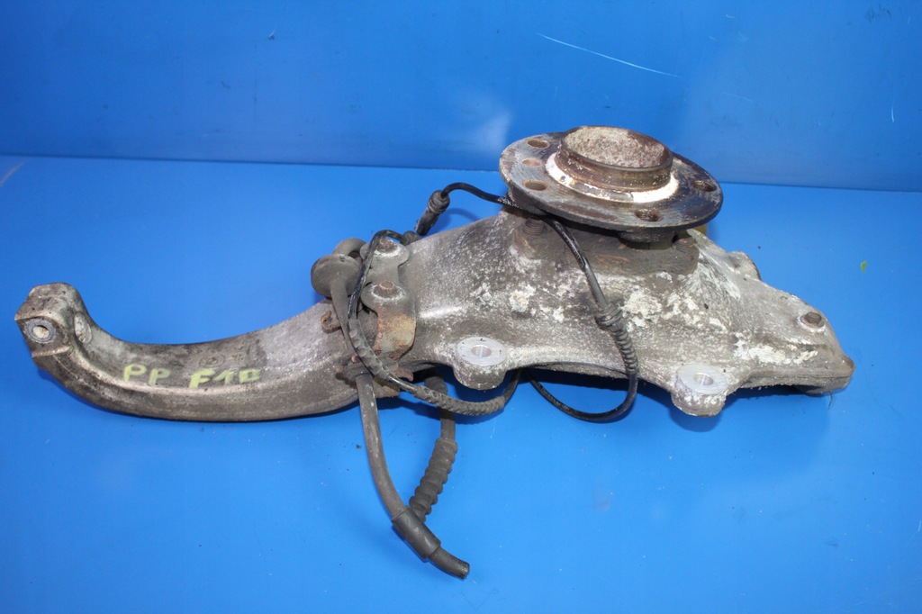 фото №1, Bmw 5 f10 f11 ступиця поворотний кулак правий перед