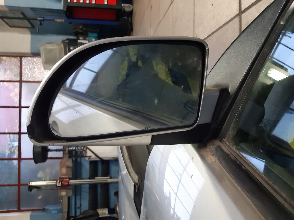 фото №1, Suzuki xl7 3.6 07-09 зеркало левая