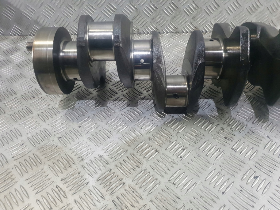 Wał коленчатый volvo fl6 180km d6a180 Недорого