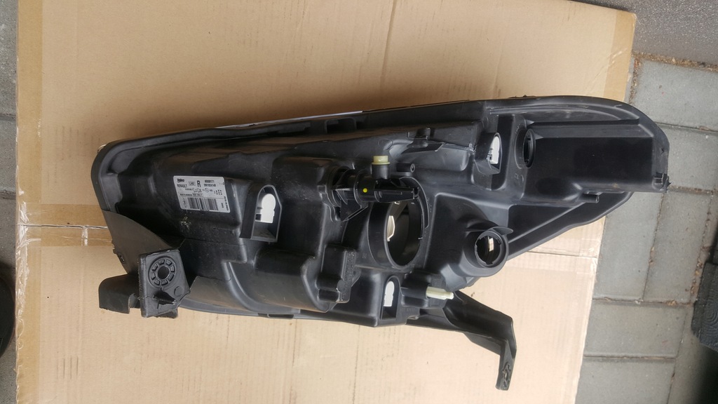 фото №2, Лампа права правий перед передня dacia dokker r