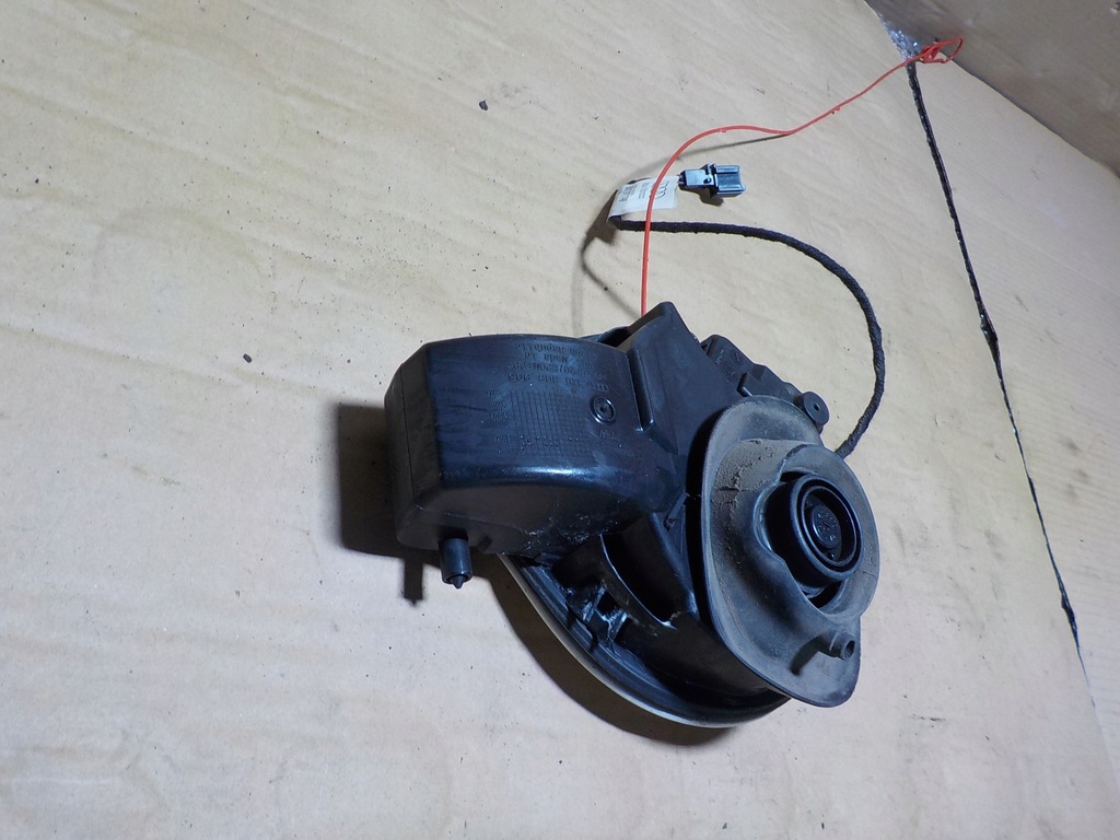 фото №5, Audi a1 крышка заливной топлива 8x0809906 ly9k