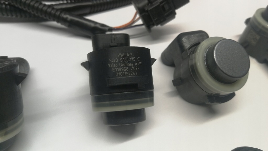 фото №11, Жгут pdc перед audi a4 b9 8w0971095 держатели