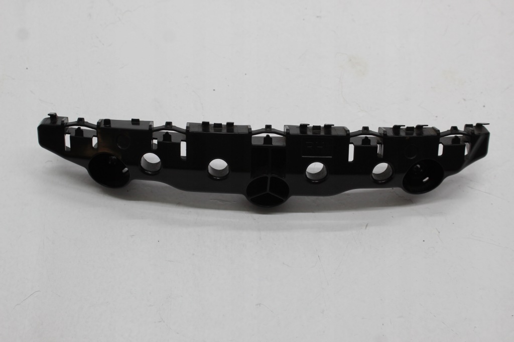 фото №1, Infiniti q30 направляющая бампера задняя 852205da0a