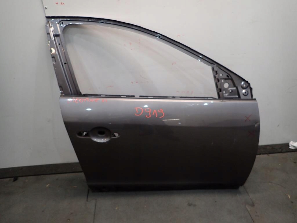 фото №1, Дверь перед правое renault megane iii 08-16