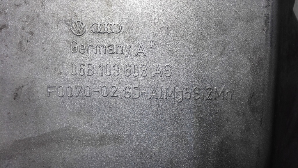 Audi a4 b7 2.0tfsi bwe піддон масляна 06b 103 603as Доставка