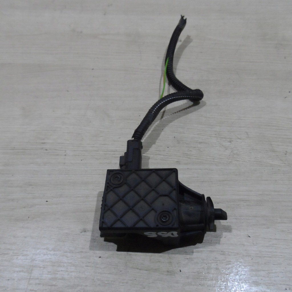 фото №13, Крышка заливной топлива крышка моторчик citroen ds5