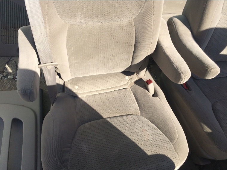 фото №5, Toyota sienna ii 03- оббивка сидіння 7 осіб