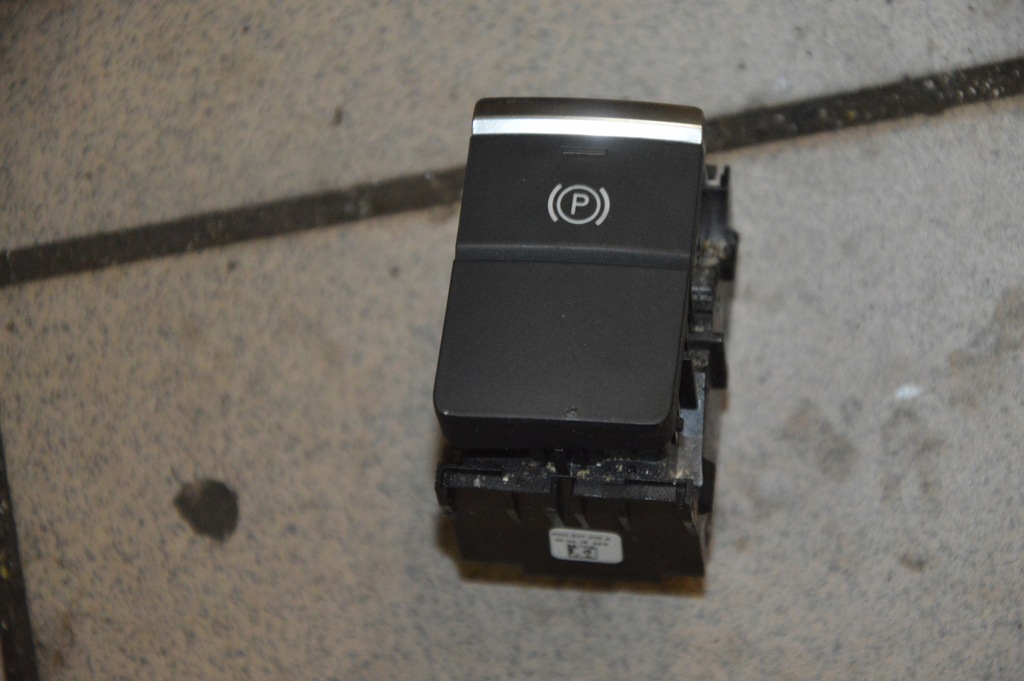 фото №1, Audi a4 b9 переключатель тормоза ручного 8w2927225a