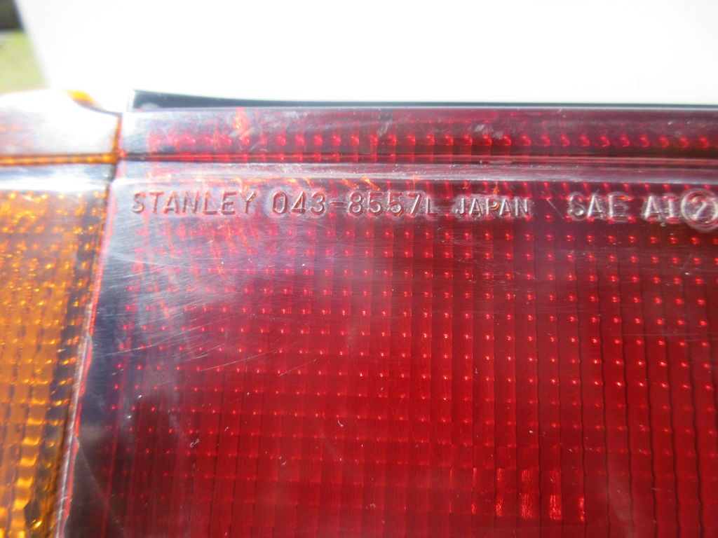 фото №10, Лампа задня ліва mitsubishi colt stanley 043-8557