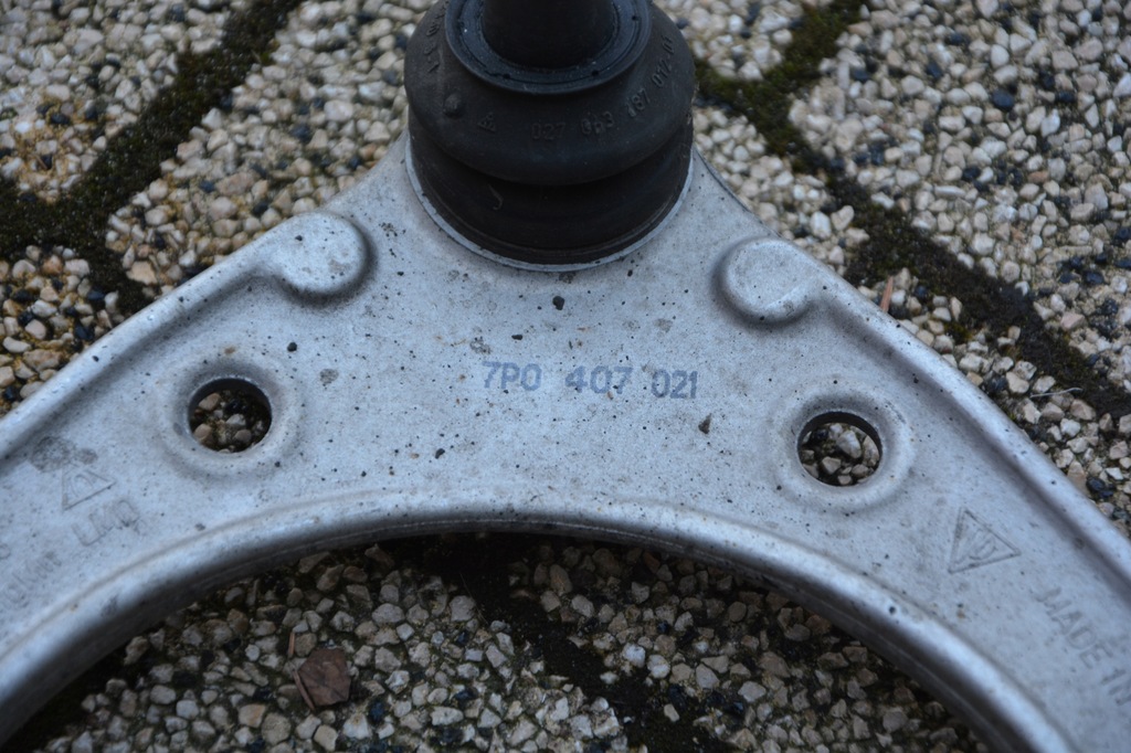 фото №8, Важіль перед верхній vw touareg 7p0407021