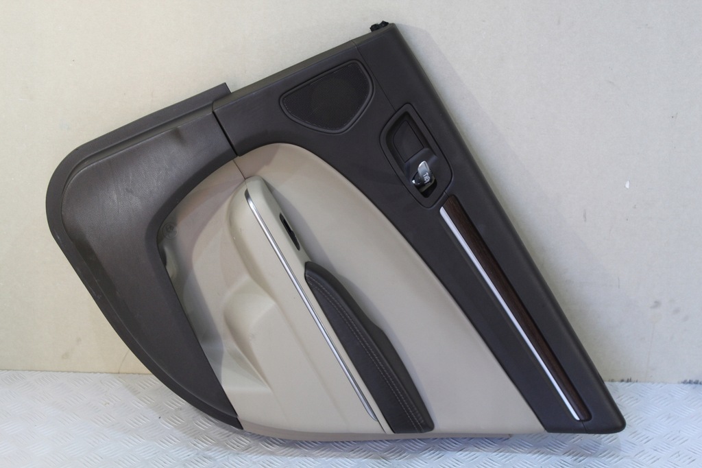 фото №1, Обшивка дверь правый задняя lancia thema ii