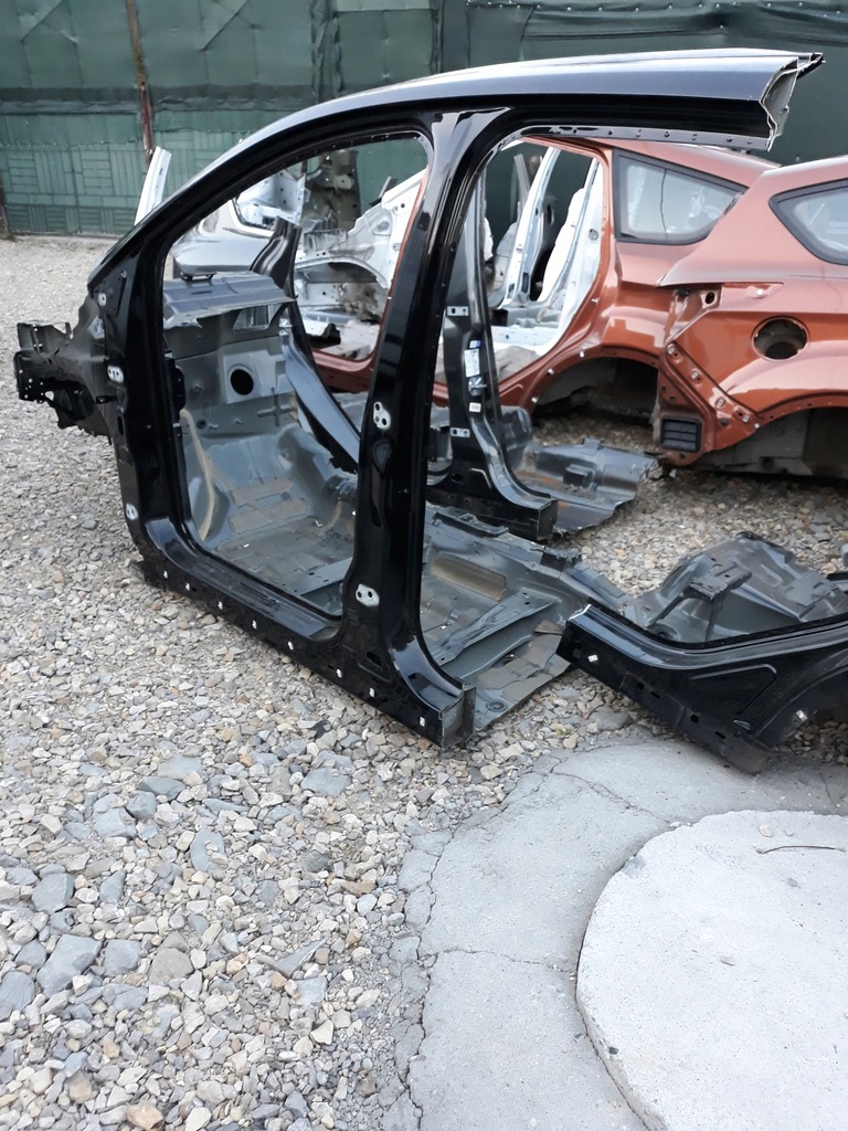 фото №1, Ford kuga mk2 чверть лівий перед ліва передня