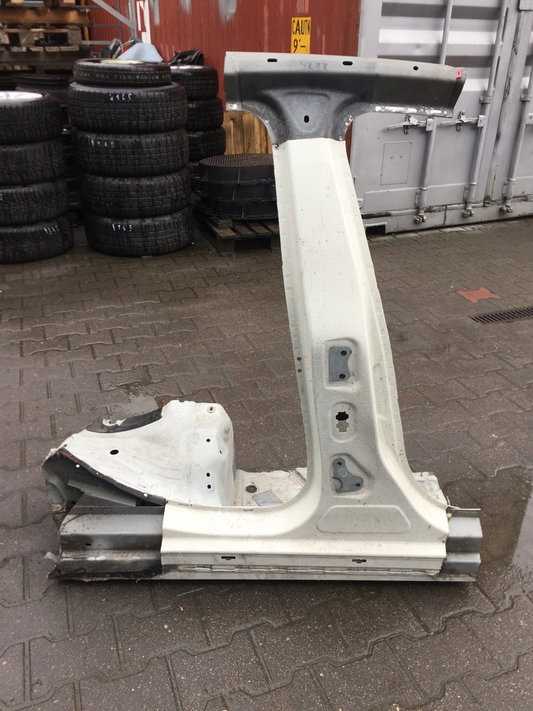 фото №1, Mercedes w176 2012-2018 блок двигуна b поріг правий