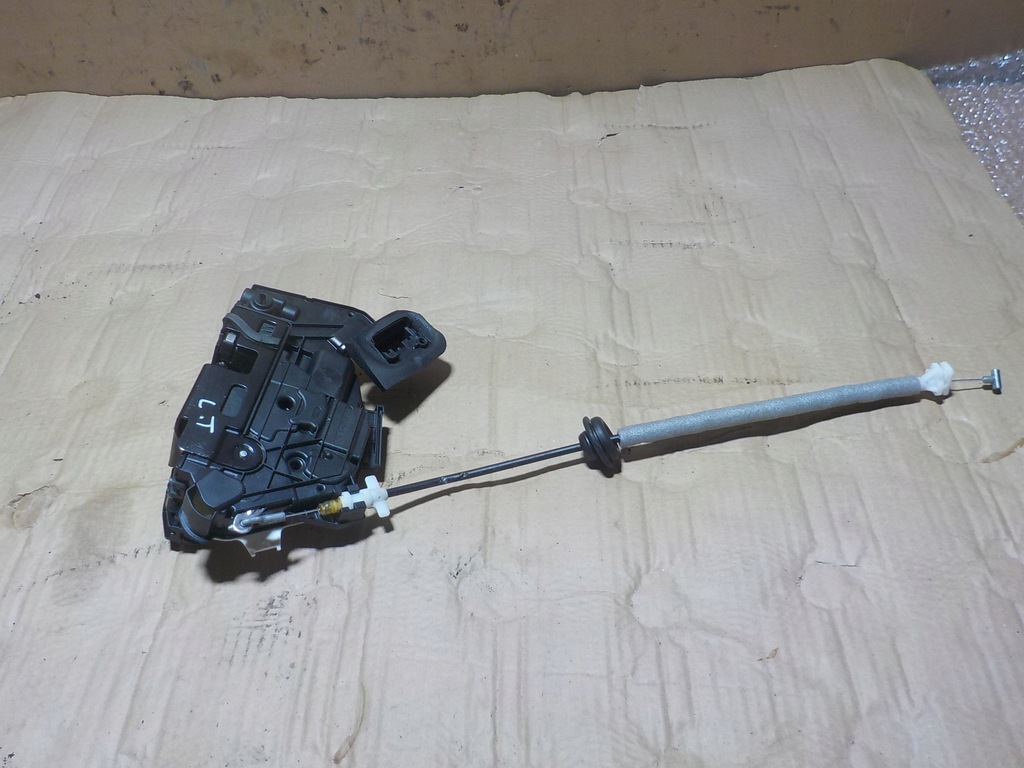 фото №5, Skoda rapid замок двері лівий задня