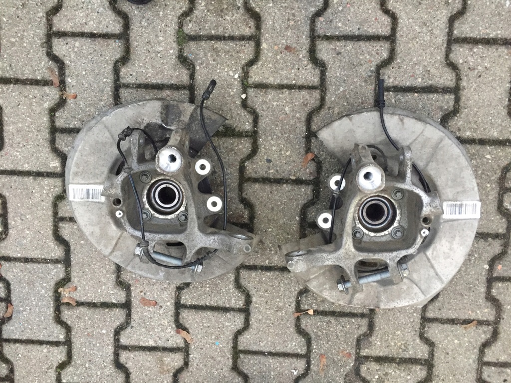 фото №1, Поворотный кулак ступица правая задняя bmw 7 f01 f02