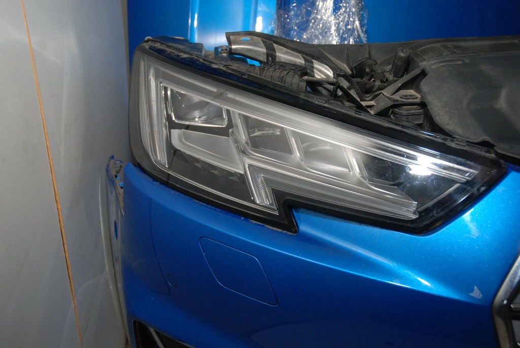 фото №7, Audi a4 b9 sline бампер капот лампы matrix ly5q