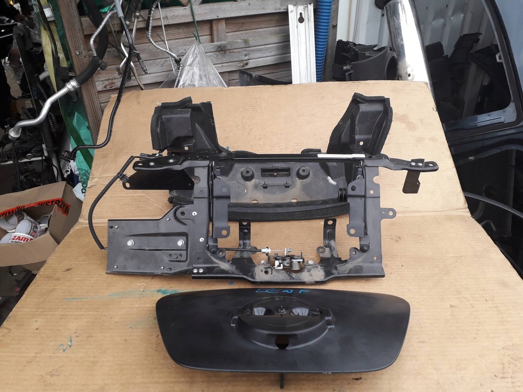 фото №4, Заглушка разъём зарядки pas замок nissan leaf