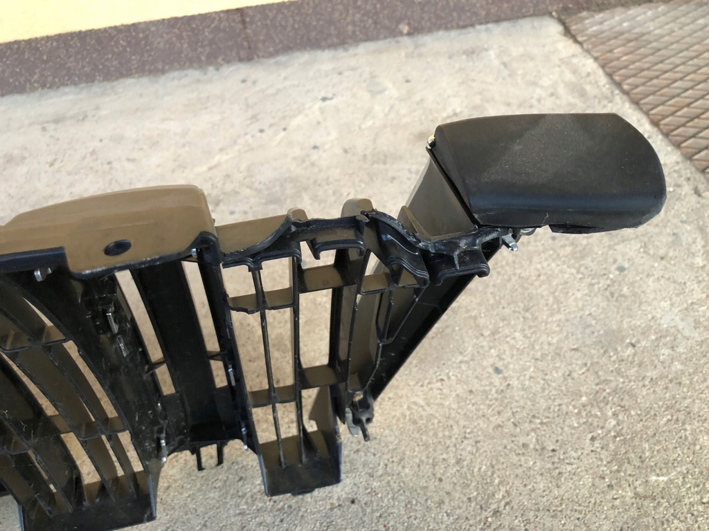 фото №8, Toyota land cruiser 150 решётка радиатора решётка радиатора