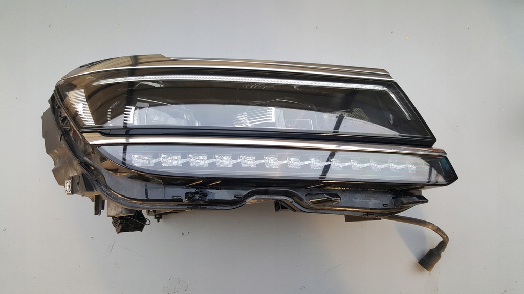 фото №1, Vw tiguan ii 16- фара правый ксенон full led eu