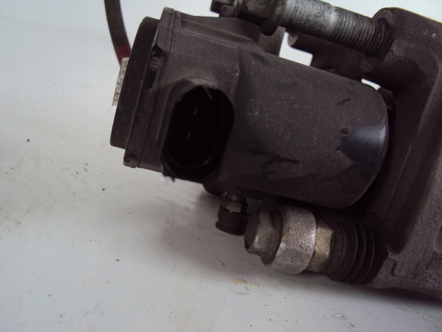 фото №5, Суппорт тормозной правый задняя hyundai tucson ii 1.7d