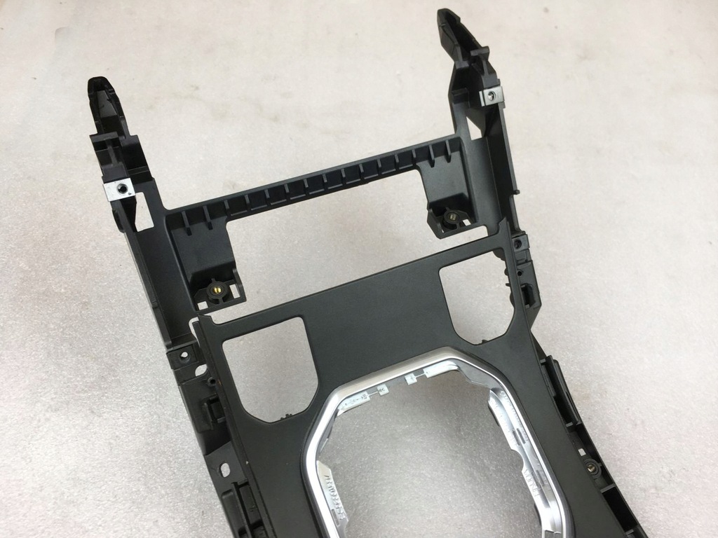 фото №4, Range rover evoque 12- рамка туннель средний usa