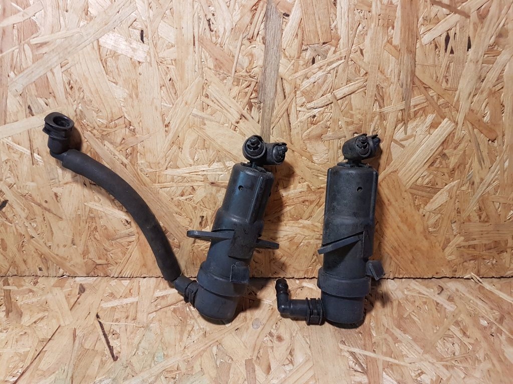 фото №1, Bmw 7 e65 насадка sprysk омыватель w бампер