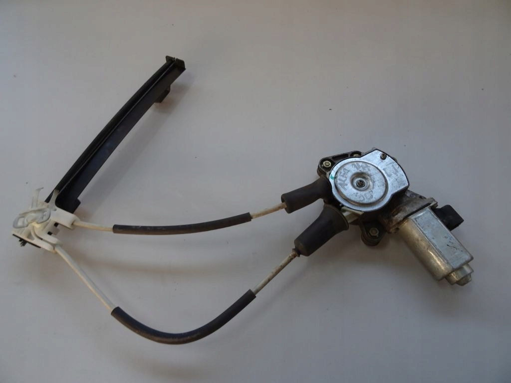 фото №1, Alfa romeo 147 підйомник скло лівий задня el.