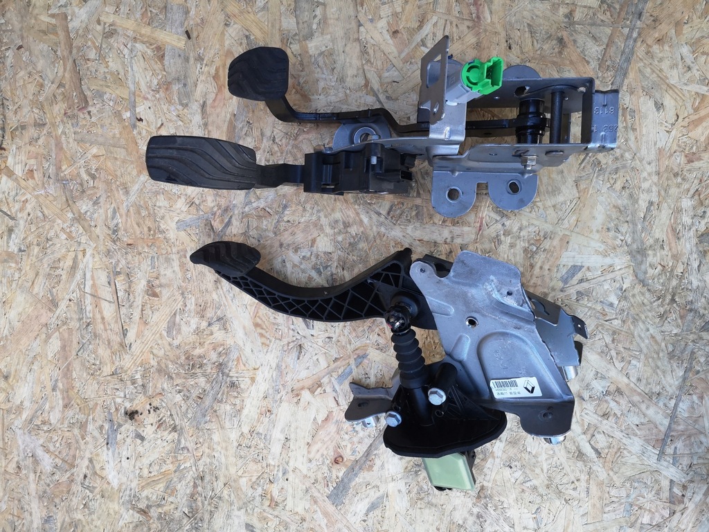 фото №1, Renault megane iv педали eu