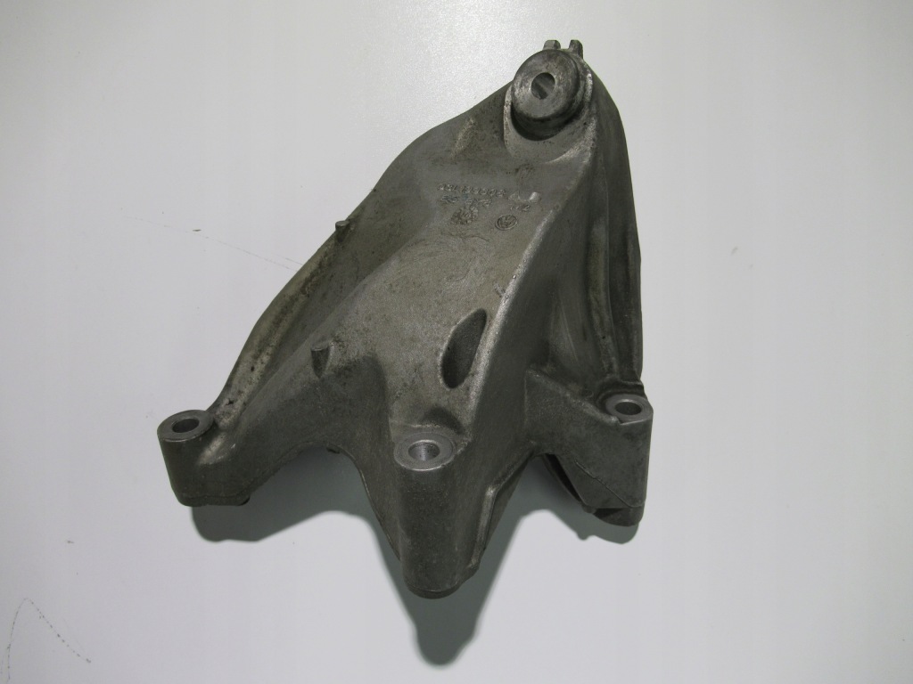 фото №1, Кронштейн опора двигателя vw crafter 2.0 tdi 03l199308a