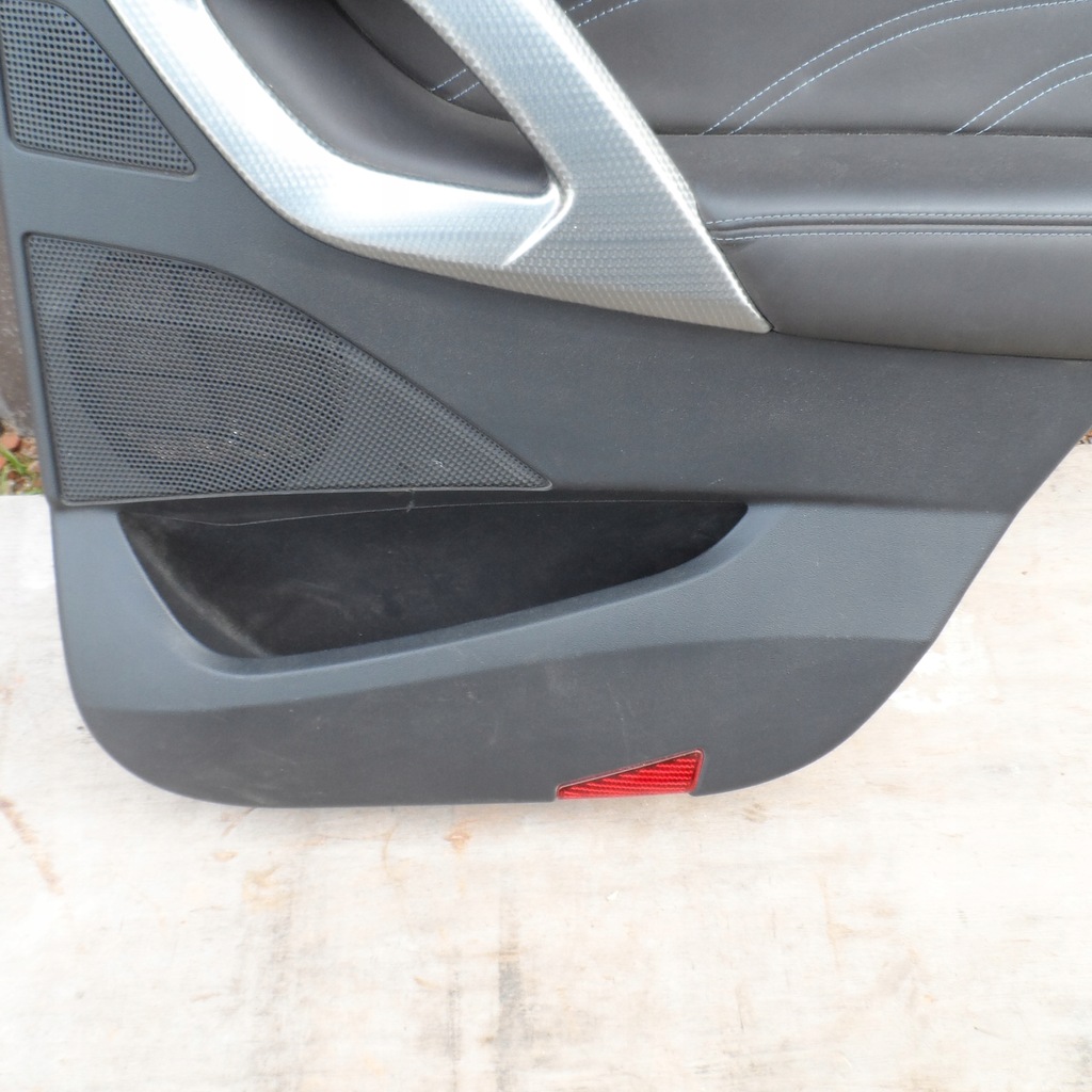 фото №4, Обшивка оббивка двері задня правий citroen ds5 14r