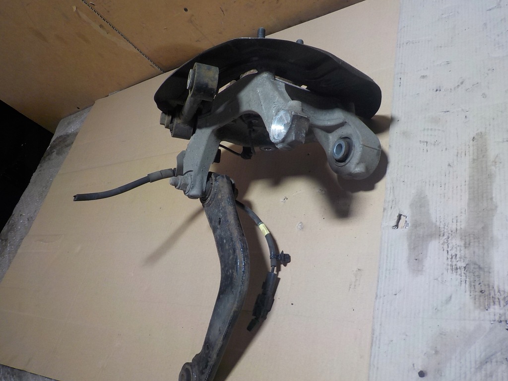 фото №7, Поворотный кулак левый задняя ступица ford mondeo mk5 2.0